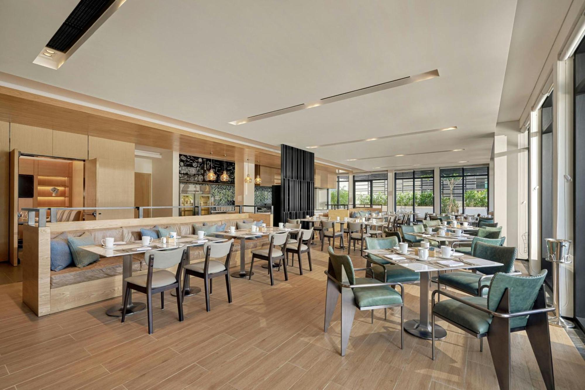 Hotel Fairfield By Marriott South Binh Duong Thuan An Exterior foto